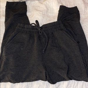Lululemon joggers